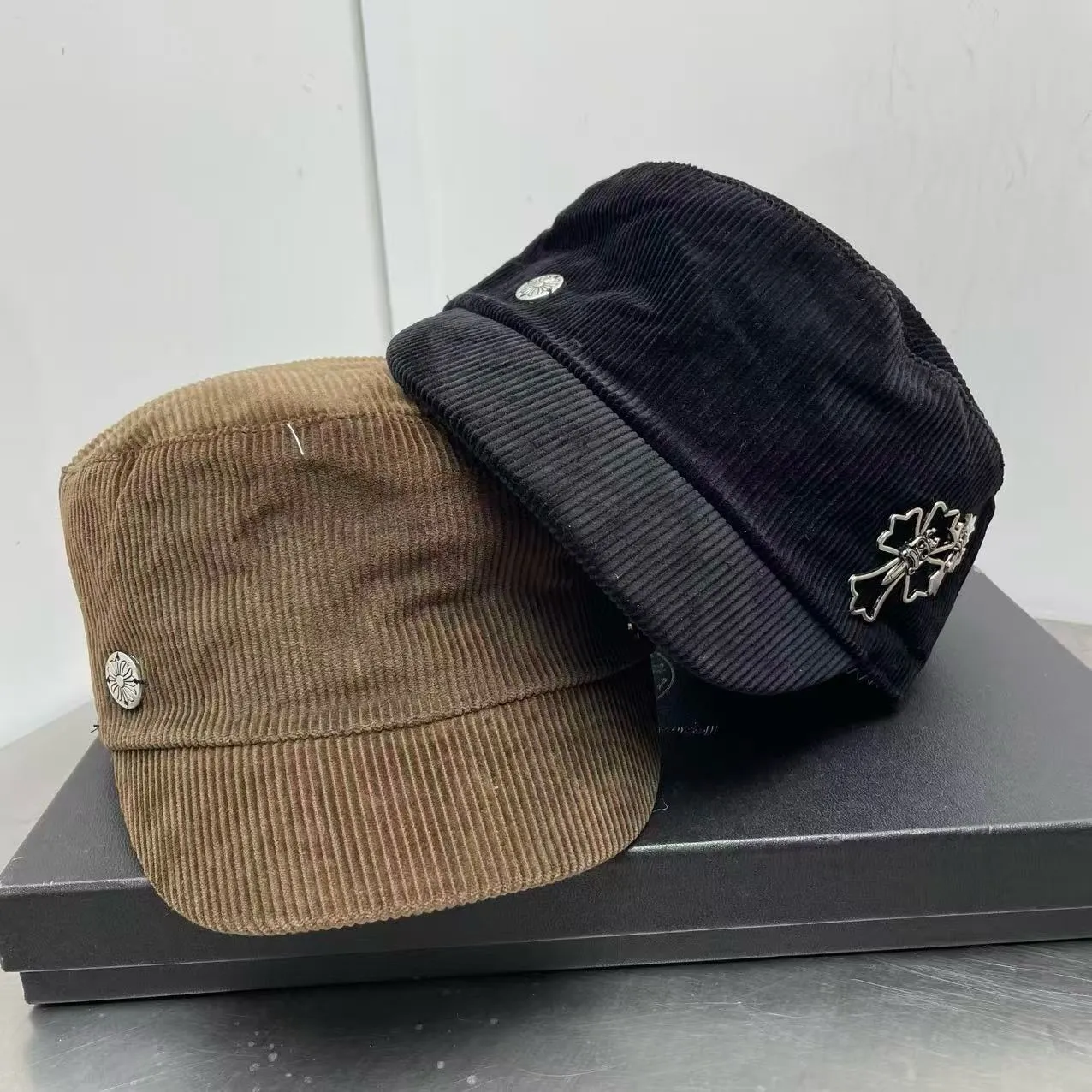 ☦︎𒋲☦︎Cro heart corduroy military hat